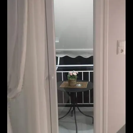 公寓 Kaldiona 拉里萨